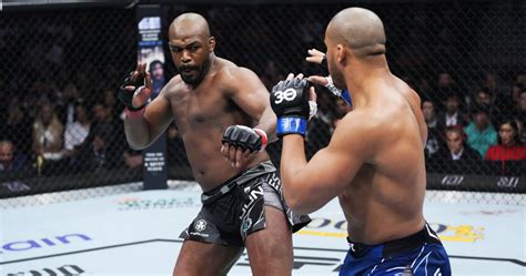 jon jones last fight|UFC 285 results: Jon Jones submits Ciryl Gane; Alexa Grasso.